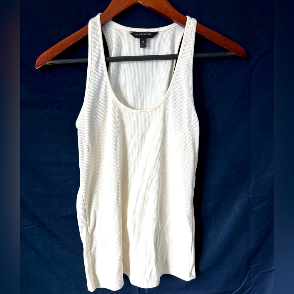 Banana Republic fitted white tank top